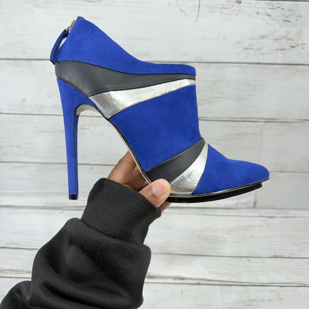 Y2K GX By Gwen Stefani Kameko Suede Blue Black Bootie Heels Stiletto Women Sz 8